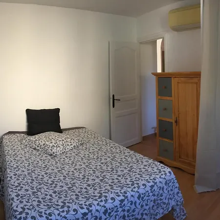 Rez De Jardin T3 Le Pradet *